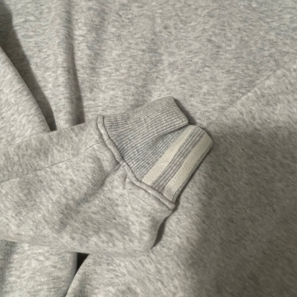 Adidas crewneck sweatshirt - Picture 1 of 3